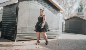christmas outfit plus size asos curve stars curvy girl blogger night