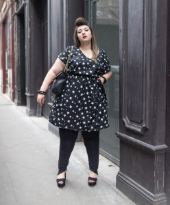 yoursclothing plus size grande taille blogger curvy dress stars leggings
