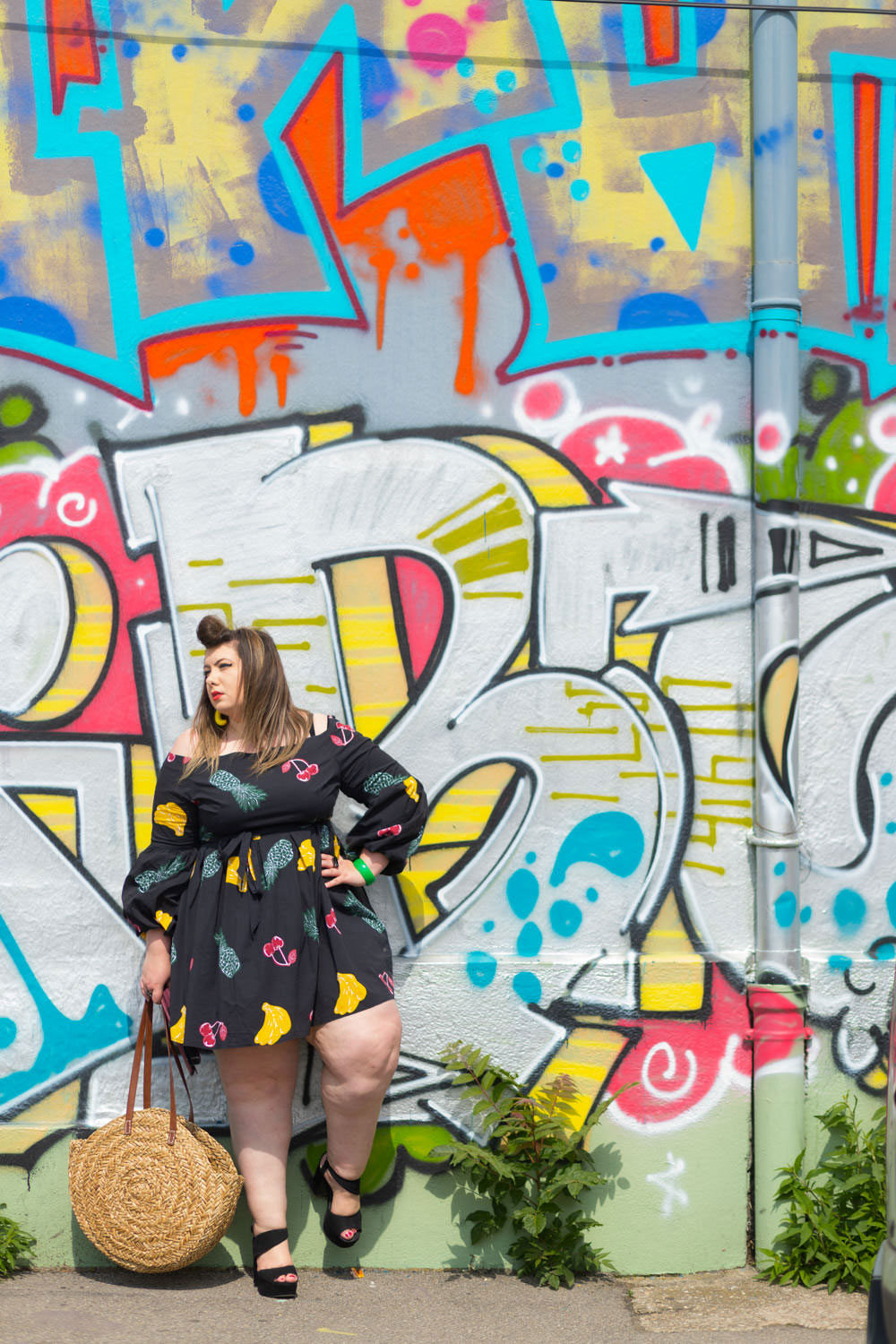 eloquii grande taille plus size dress fruits curvy girl fashion blogger 