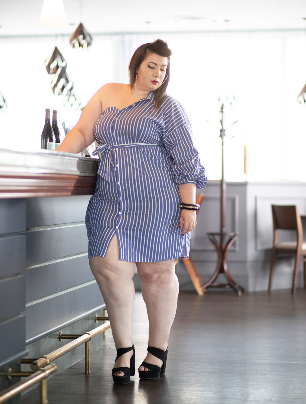 eloquii bodycon stripes asymetric dress plus size mode grande taille booty curvy girl bbw blogger