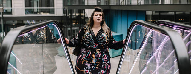 asos embroid plus size curvy girl blogger ronde grosse fat gucci belt bag