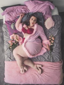 valentin playful promises gabi fresh lingerie sexy bbw fat curvy ronde grande taille plus size boudoir pin up booty